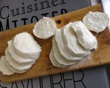 Une image de l'étape 6 de Trio de tomates à la romaine et mozzarella sauce balsamique.