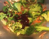 A picture of step 4 of Veg Chow Mein / Chinese Noodles.