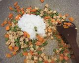 Foto langkah ke 4 dari resep Nasi Goreng Sayur untuk Diet.