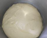 Foto langkah ke 1 dari resep Roti Manis Topping Gurih.