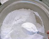 A picture of step 2 of Instant No Cook Coconut Kesar Elaichi Pedha.