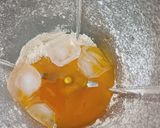 A picture of step 2 of Mango crush lassi.