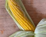 A picture of step 2 of 🌽 How to steam sweet corn on the cob with microwave in 5 min.