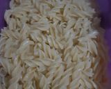 Foto langkah ke 1 dari resep Fussili Creamy Bollognese.