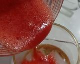 Foto langkah ke 3 dari resep Ice Strawberry Tea.