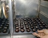 Foto langkah ke 7 dari resep Bronis kering bronis cokelat mini.
