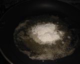 A picture of step 2 of White sauce pasta.