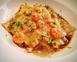 Foto del paso 8 de la receta: Ravioles de wonton rellenos de gambas y calamares