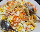 Foto del paso 16 de la receta: Ensalada de pasta con atún y huevo