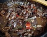 Foto langkah ke 5 dari resep Oseng mercon sapi.
