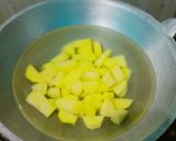 Foto langkah ke 1 dari resep Stik Kentang Krispi.