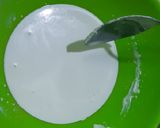 Foto langkah ke 2 dari resep Nagasari susu (Start 8 bulan).