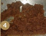 A picture of step 4 of Chicken curry.