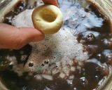 Foto del paso 5 de la receta: Frijoles negros con chochoyotes