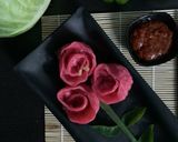 रोज मोमोज (rose momos recipe in marathi) रेसिपी स्टेप 8 फोटो 