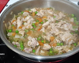 Foto del paso 5 de la receta: Pollo en salsa