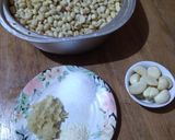 Foto langkah ke 1 dari resep Kacang Bawang Bumbu Simpel.