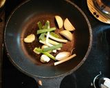 Foto langkah ke 1 dari resep Kaldu udang.