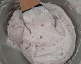 Foto langkah ke 6 dari resep Blueberry Cheesecake.
