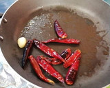 Foto del paso 2 de la receta: Salsa picosita a mi estilo