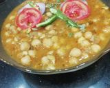 A picture of step 9 of Chickpeas Curry.