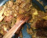A picture of step 4 of Chicken Biryani😋💛🍲.