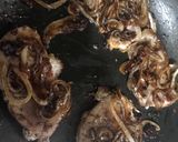 Foto del paso 3 de la receta: Lomo de cerdo con cebolla caramelizada