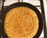 Foto del paso 4 de la receta: Pizza Margarita a base de avena y zucchini con queso de almendras y albahaca fresca