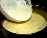 Tejfölös karalábéleves recept fázis 4 fotója