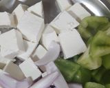 A picture of step 1 of Tandoori Paneer Tikka Masala.