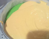 Foto langkah ke 4 dari resep Steamed Rainbow Cake Ny Liem.
