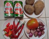 Foto langkah ke 1 dari resep Kentang masak sarden.