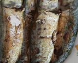 Foto langkah ke 1 dari resep Kembung masak woku.