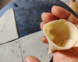 A picture of step 2 of Jain Samosa.