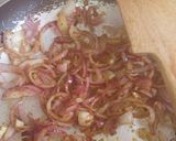 A picture of step 4 of Liver with onions...and gravy.