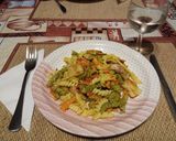 Sült hekk-falatkák párolt zöldséges tésztával recept fázis 3 fotója