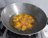 A picture of step 3 of Crispy Corn, Bell Pepper, and Onion Fritters.