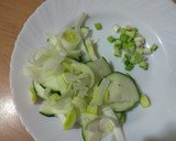 Foto del paso 1 de la receta: Bocadillos de pollo con verduras