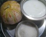 A picture of step 1 of Muskmelon Lassi.