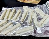 A picture of step 4 of White Chocolate Kit-Kat.