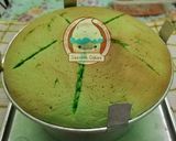 Foto langkah ke 5 dari resep Pandan Chiffon Cake.