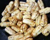 A picture of step 4 of Stuffed arbi with dry spices.