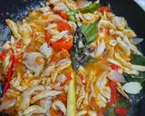 Foto langkah ke 2 dari resep Ayam suwir balado.