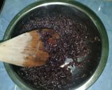 Foto langkah ke 4 dari resep Ketan Hitam Kukus Kuah Gula Merah.