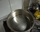 A picture of step 2 of Veg Soya Keema Matar.
