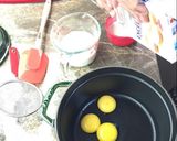 Foto langkah ke 2 dari resep Mint Chocolate Chip Ice Cream.