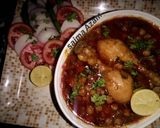A picture of step 8 of Murgh chana😍مرغ چنہ 😋.