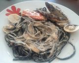 Foto del paso 15 de la receta Espagueti nero con salsa de marisco⛵