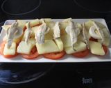 Foto del paso 9 de la receta: Ensalada de melón con boquerones en vinagre y tomate