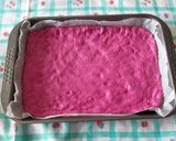 Foto del passaggio 4 della ricetta Focaccia Rosa alle Cipolle Rosse
